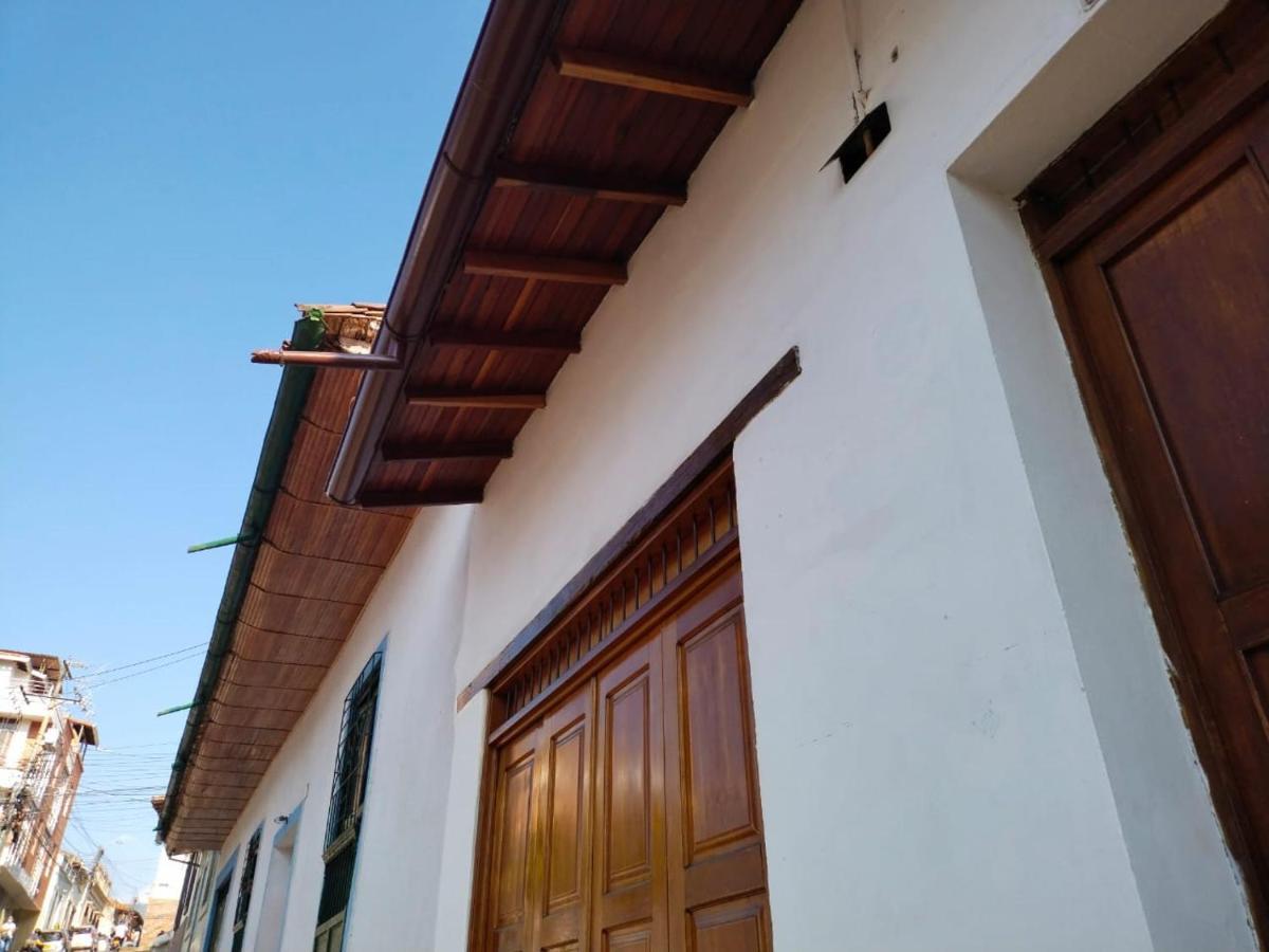 Chicamocha Hostel Сан Хил Екстериор снимка